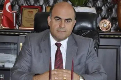 Hatay’da eski belediye başkanı babasını baltayla öldürdü