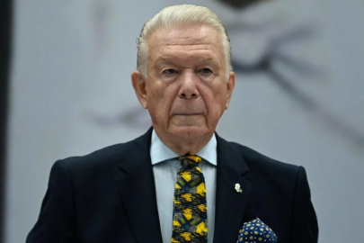 Epstein dosyalarında Antalya detayı sonrası Uğur Dündar’dan açıklama