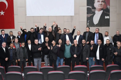 Tuhafiye ve Hırdavatçı Esnaf Odasında Evrenkaya güven tazeledi