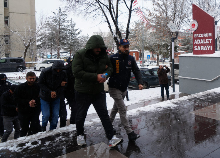 Adana dahil 29 ilde dev siber dolandırıcılık operasyonu 68 gözaltı 2