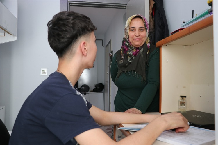 Adana’da depremzedelerden ödeme planına olumlu tepki