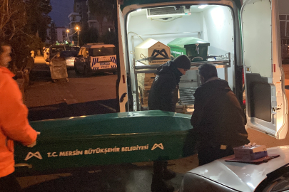 Mersin’de polis kavga ihbarına gitti, banyoda cesetle karşılaştı