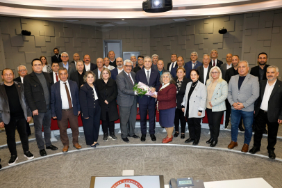 Vali Yavuz, muhtarlarla Adana'nın ihtiyaçlarını değerlendirdi