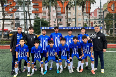 Akdeniz Belediye Spor U-14 takımı Türkiye Şampiyonası Bölge Finallerinde