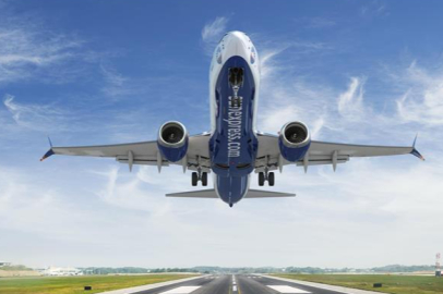 Antalya’da SunExpress uçağı taksi yolunda arızalandı