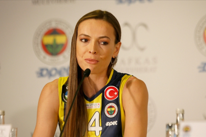 Fenerbahçe kaptan Eda Erdem ile son kez imzaladı