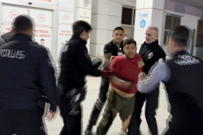 Aksaray’da bıçaklanan 3 kişiden hastanede gazetecilere saldırı