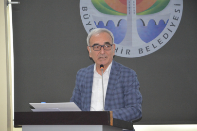 Demirdağ: Depremin üzerinden 3 yıl geçti, Adana’da riskli binalar yerinde duruyor