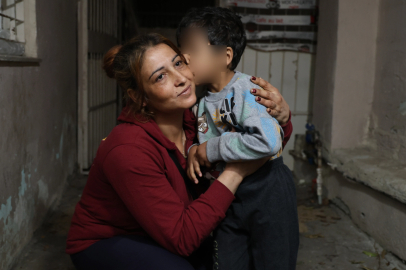 Adana’da otogarda kalan Kaan ve ailesi yeni evine kavuştu