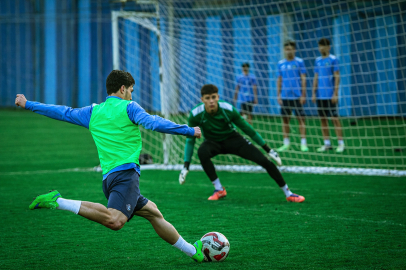 Adana Demirspor, 7 gollük yıkımın ardından Sivasspor'a hazırlanıyor