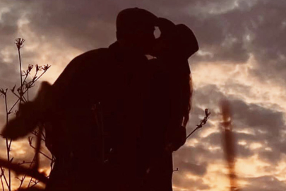 Aslıhan Malbora ve Çağatay Ulusoy aşkı belgelendi: İlk kare geldi