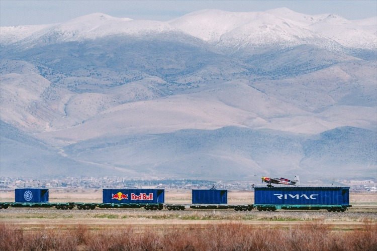 TCDD VE RED BULL İŞ BİRLİĞİYLE DÜNYA REKORU