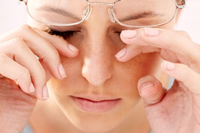 Tozlu havada göz ovuşturmayın! Uzmandan “Kalıcı görme kaybı” uyarısı