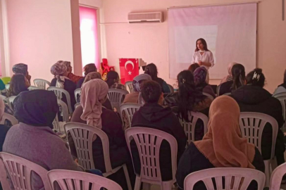 Yüreğir’de aileler, çocuk gelişimi ve iletişim konusunda bilgilendirildi