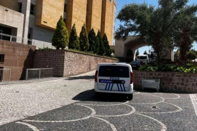 Arnavutköy’de dehşet: Eşini çocuklarının gözü önünde öldürdü