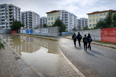 Her yağmurda göle dönüyordu: Eğitime giden yol şimdi güvenli