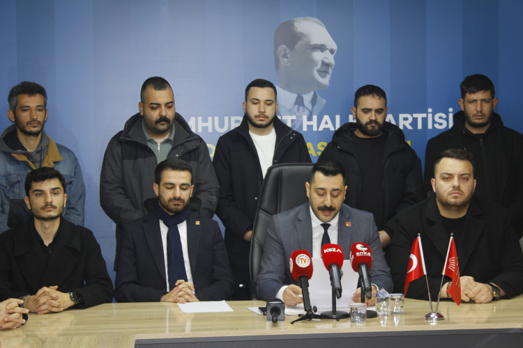 CHP Adana İl gençlik Kolları Başkanı Ahmet Tanık