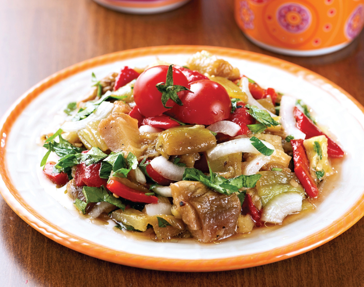 KÖZLENMİŞ PATLICAN SALATASI