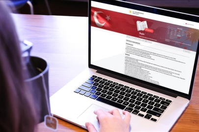 Adalet Bakanlığı ve İçişleri Bakanlığı bakan yardımcıları görevden alındı