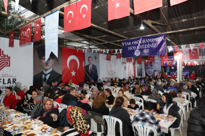 Akdeniz’de Ramazan’ın ilk iftarı gönül sofrasında yapıldı