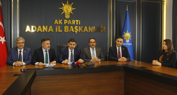 Çelik: Adana’da deprem sonrası 12.073 konut sahiplerine ulaştı