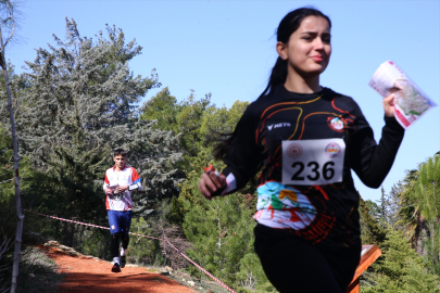 Adana’da Okul Sporları Oryantiring Gençler Türkiye Şampiyonası başladı