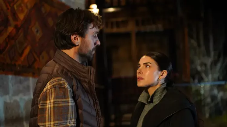 Taşacak Bu Deniz dizisinde sahur tartışması İzleyiciler isyan etti! Ezan okunurken su içilir mi 2