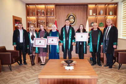 Adana Barosu’nda genç avukatlar mesleğe adım attı