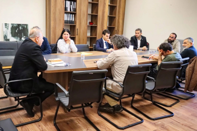 Kemal Tahir’in “Kurt Kanunu” Adana Barosu’nda hukuk ve toplum çerçevesinde masaya yatırıldı