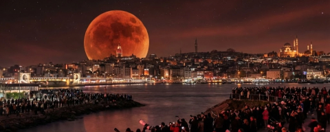 2026'nın ilk gökyüzü şöleni için geri sayım başladı: 3 Mart'ta "Kanlı Ay" gökyüzünü süsleyecek