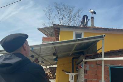 Bursa Leylek Köyü’nde mutlu anlar: Eşi geldi, Yaren bekleniyor