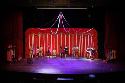 İBB şehir tiyatroları 25 şubat-2 mart 2026 haftalık programı açıklandı! Hangi oyunlar sahnelenecek, biletler nasıl alınır?