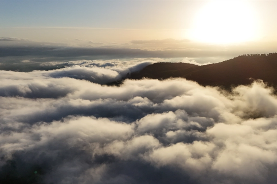 Mersin'de sis bulutu manzarası