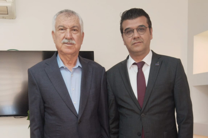 Anahtar Parti Adana İl Başkanı Atilla Karataş, Zeydan Karalar’ı ziyaret etti