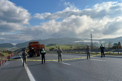 Balıkesir’de düşen F-16 uçağının düştüğü bölgede incelemeler sürüyor