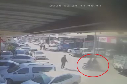 Hatay'da feci kaza: İki motosiklet çarpıştı, sürücüler yola savruldu