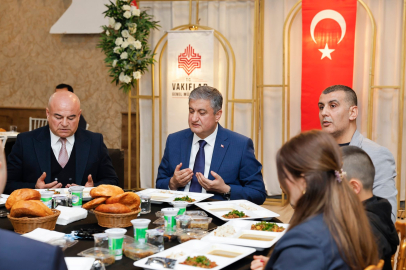 Vali Yavuz, Ramazan ayının bereketini vatandaşlarla paylaştı