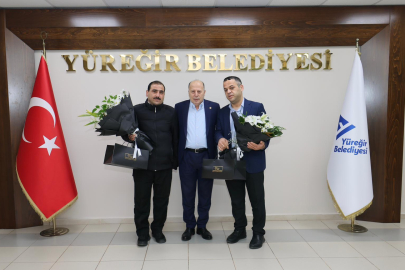 Yüreğir Belediye Başkanı Ali Demirçalı başarılı personelleri ödüllendirdi