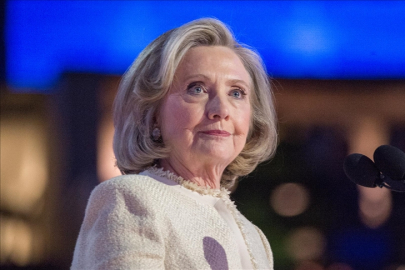 Clinton, Epstein soruşturması kapsamında Kongre üyelerine ifade veriyor