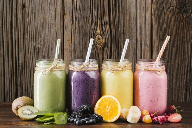 Sahurda Sağlıklı ve Tok Tutan Smoothieler