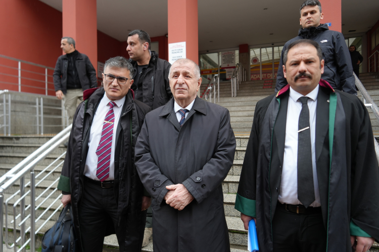 Soysuz tartışması mahkemeye taşındı Ümit Özdağ'dan tarih dersi savunması 2