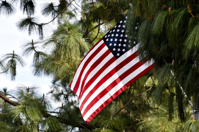 ABD'nin İsrail Büyükelçiliği, kritik personel harici çalışanların ülkeyi terk etmesine izin verdi