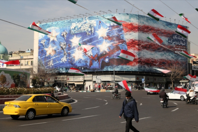 Çin, İran'daki vatandaşlarına ülkeyi terk etmeleri uyarısı yaptı