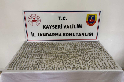 Kayseri’de Helenistik döneme ait 1.291 sikke ele geçirildi