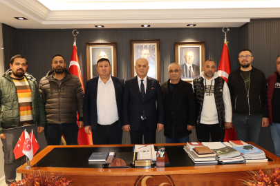 MHP Adana İl Başkanı Kanlı, taksici esnafının sorunlarını dinledi