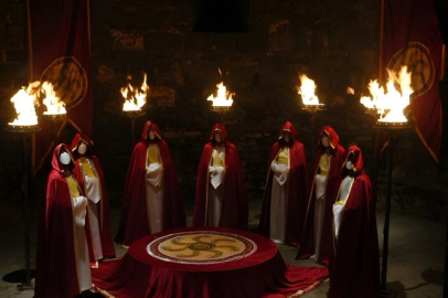 ARKA SOKAKLAR’DAN KURTLAR VADİSİ GÖNDERMESİ! FRAGMAN SOSYAL MEDYAYI KARIŞTIRDI