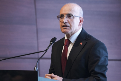 Bakan Şimşek: Son 50 ayın en düşük enflasyonuyla karşı karşıyaysak bu ilerlemedir