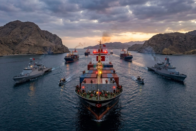 Hürmüz Boğazı'ndaki Türk gemilerine en üst düzey güvenlik uyarısı