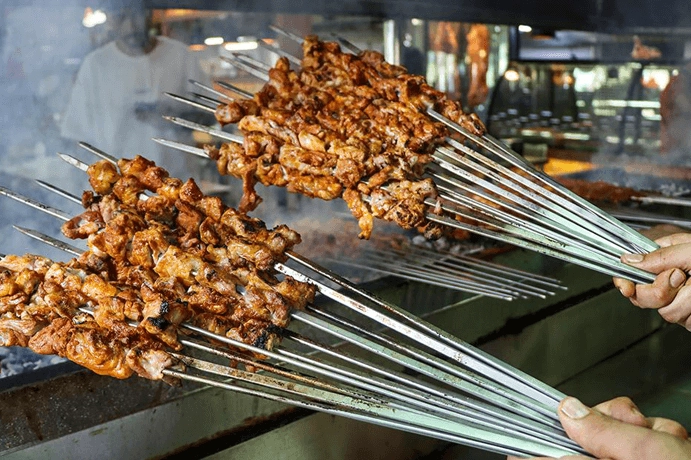 Adana’nın Meşhur Sokak Tatları ve Yöresel Lezzetleri