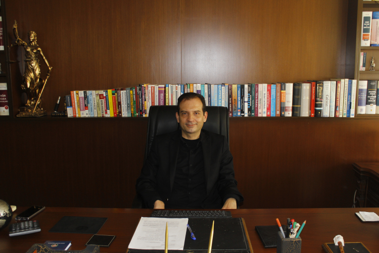 Avukat Ali Yılmaz Katlav